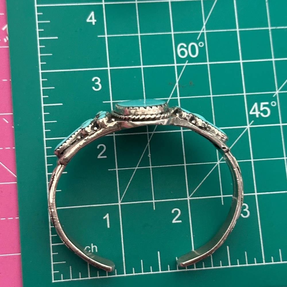 Sold ❤️ Turquoise southwestern sterling silver cuff - Picture 8 of 11